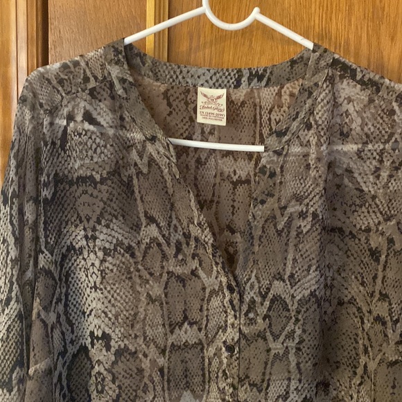 Faded Glory Blouse - Picture 6 of 6